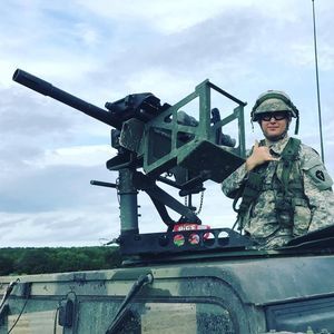 Meet your Posher, Troy